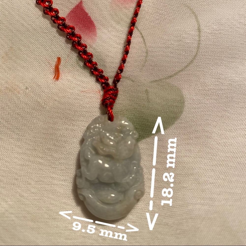🌹This lucky Rabbit necklace is real Jade🌹